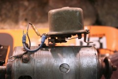 régulateur dynamo Bosch pied moulé 12V