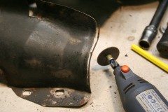 pied moulé VW tôles moteur